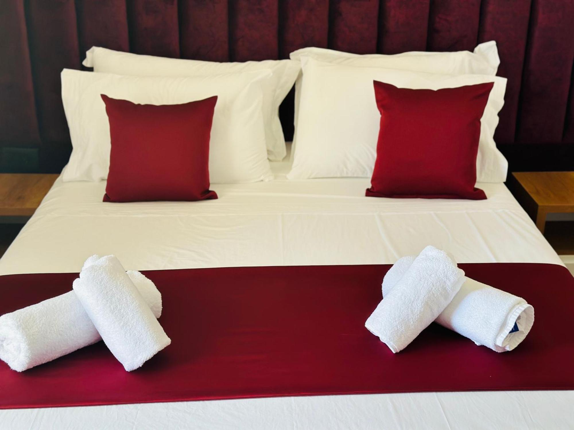 Illyrian Hotel Ksamil Dış mekan fotoğraf